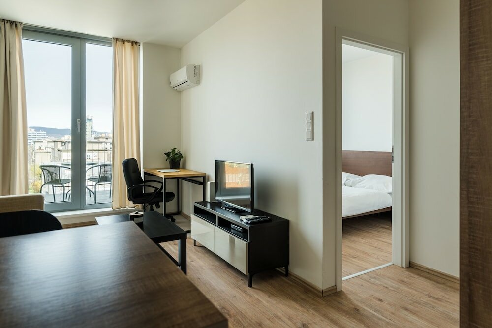 Фото Apollis Business & Budget by Ambiente