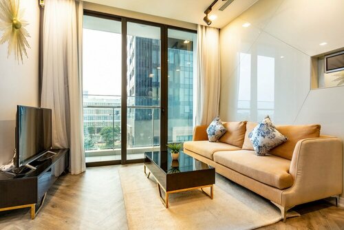 Апартаменты Oasis Vinhome Golden River Apt в Хошимине