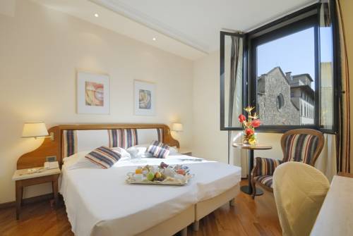 Фото Отель B&b Hotel Firenze Laurus al Duomo
