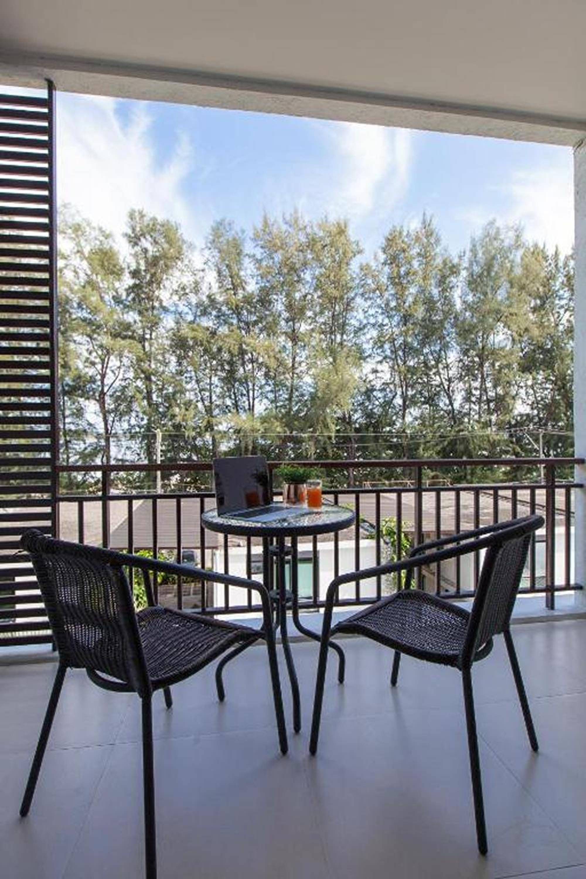 Фото The Title Beach Front