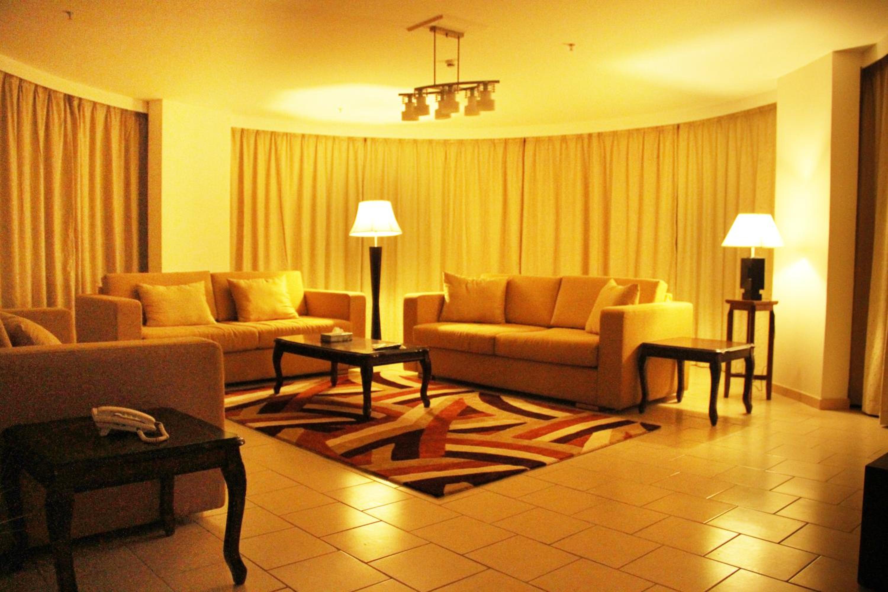 Фото Sadeem Al Fajr Hotel Suites