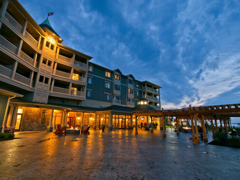 Гостиница 1000 Islands Harbor Hotel