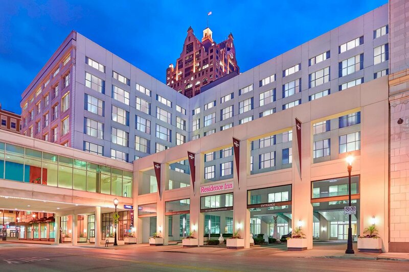 Гостиница Residence Inn Milwaukee Downtown by Marriott в Милуоки