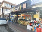 Alimoglu Baklava (İzmir, Karabağlar, 4012. Sok., 75A), cafe