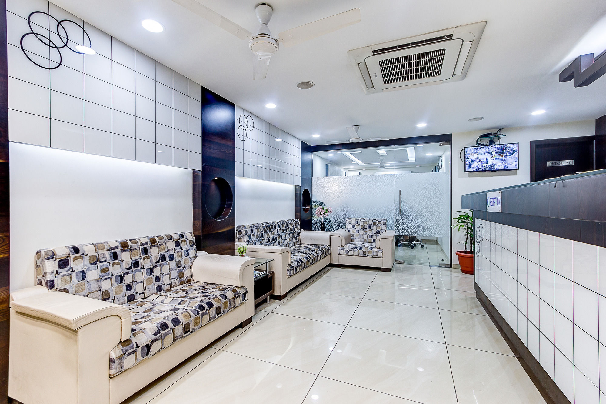 Фото Treebo Trend Daksh Residency