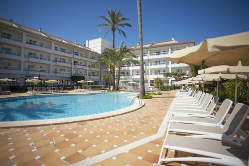 Гостиница Grupotel Santa Eularia & Spa в Санта-Эулалия-дель-Рио