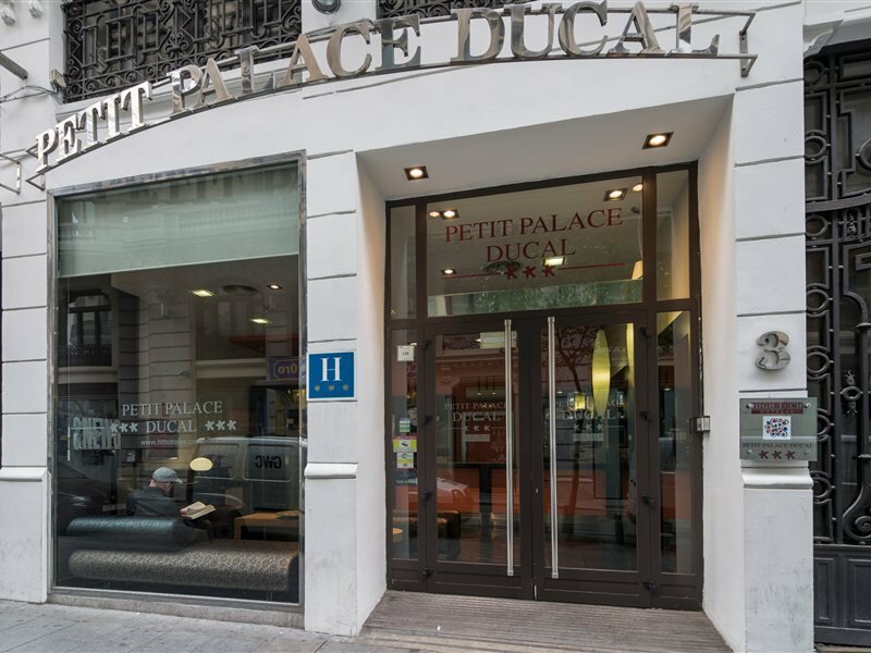 Фото Petit Palace Chueca