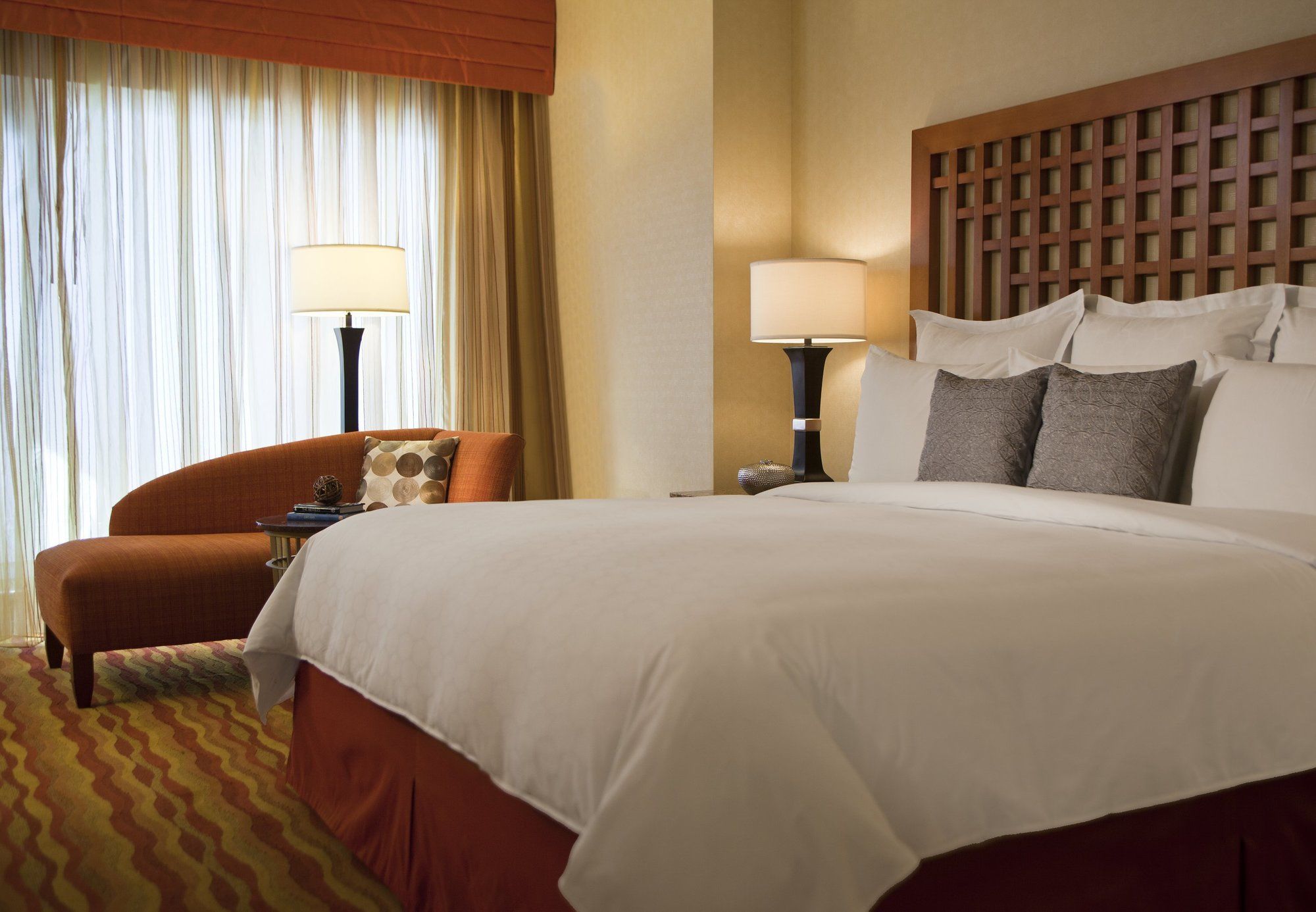 Фото Renaissance Phoenix Glendale Hotel & SPA