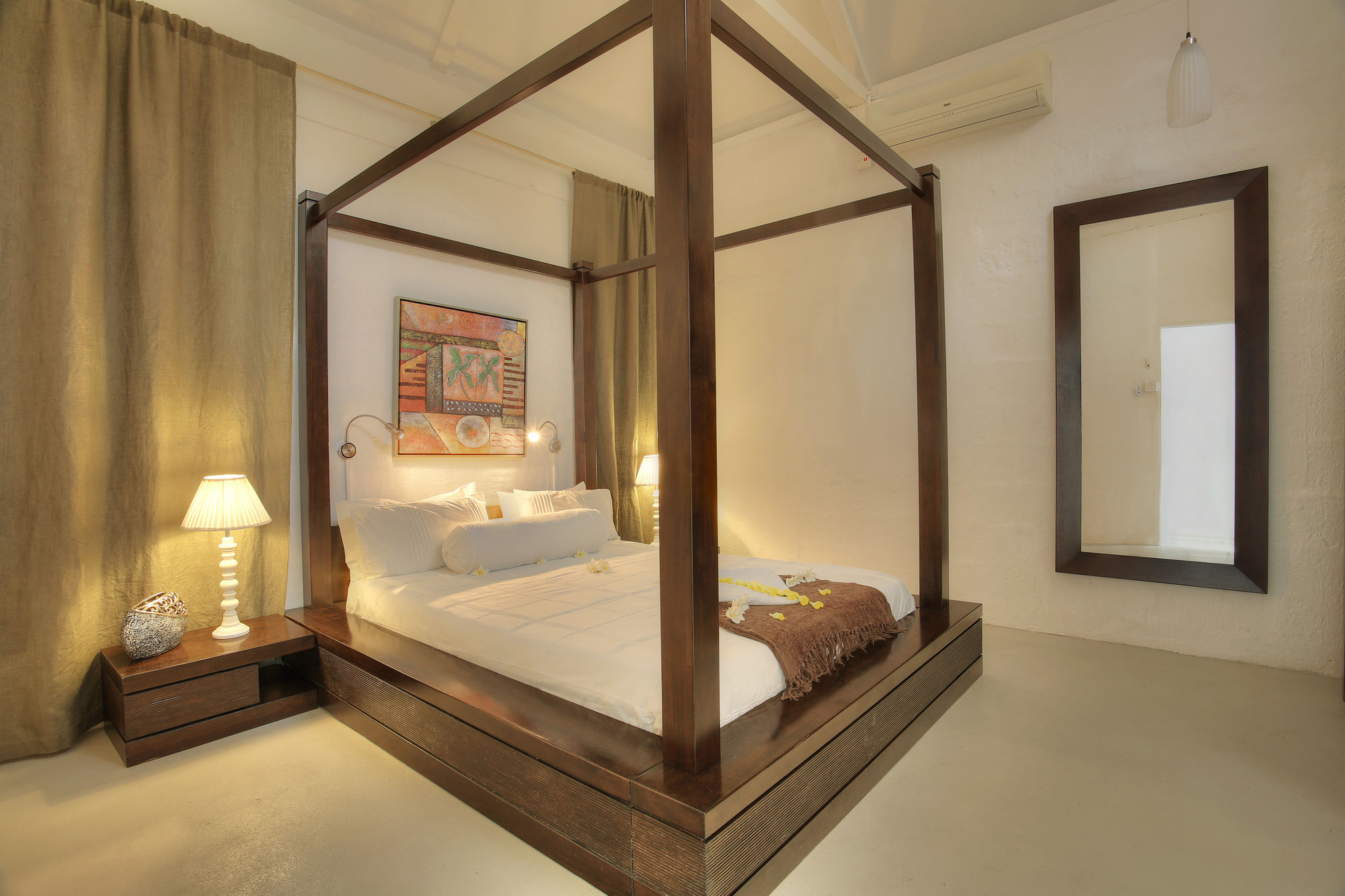 Фото Esprit Libre Restaurant and Guest House