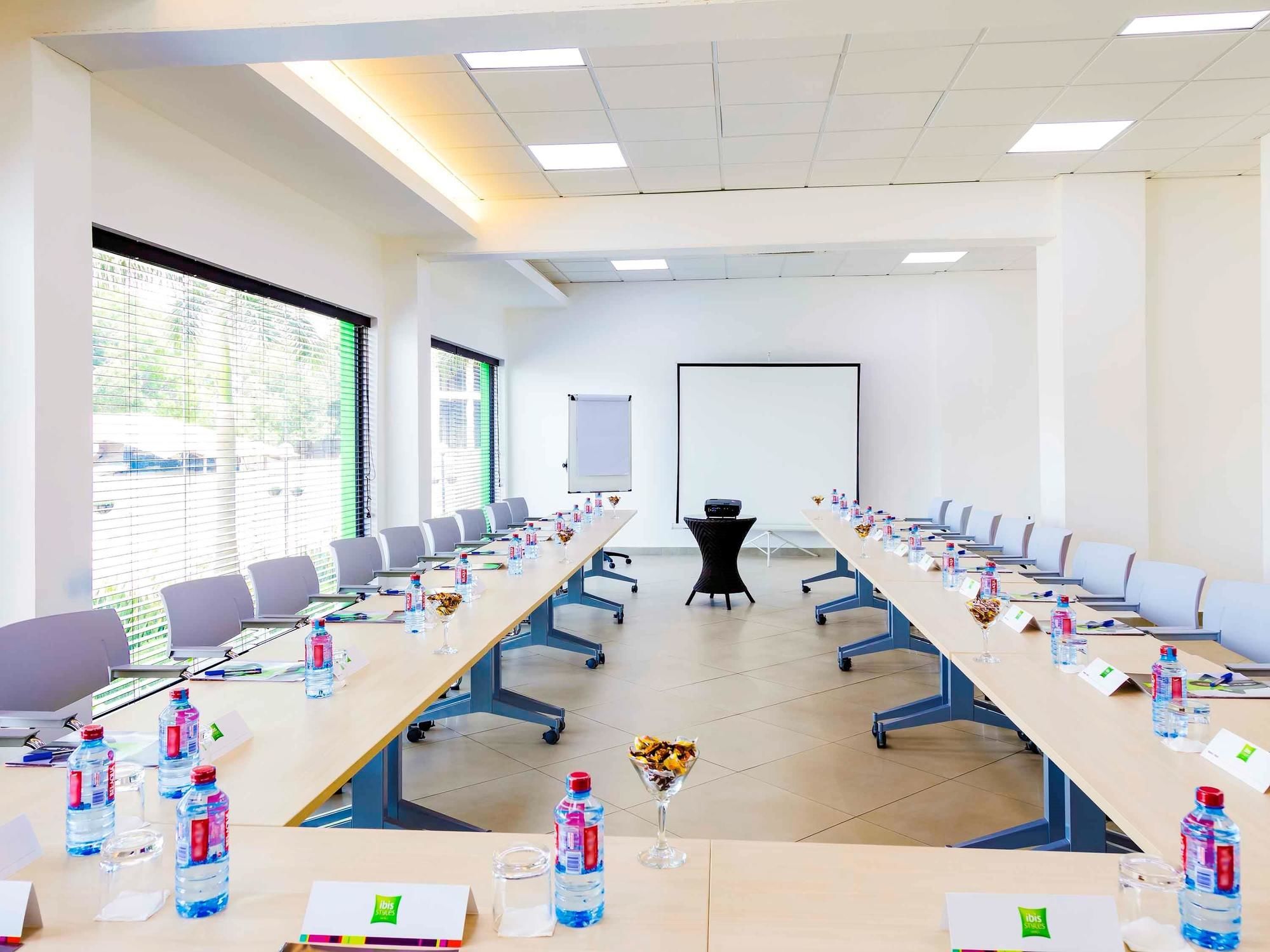 Фото Ibis Styles Accra Airport