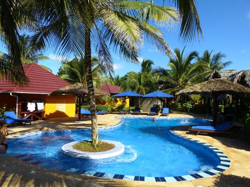 Гостиница Mnarani Beach Cottages в Танзании