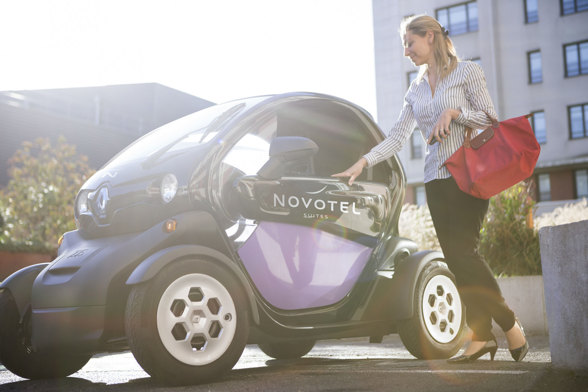 Фото B&b Hotel Rueil Malmaison Gare