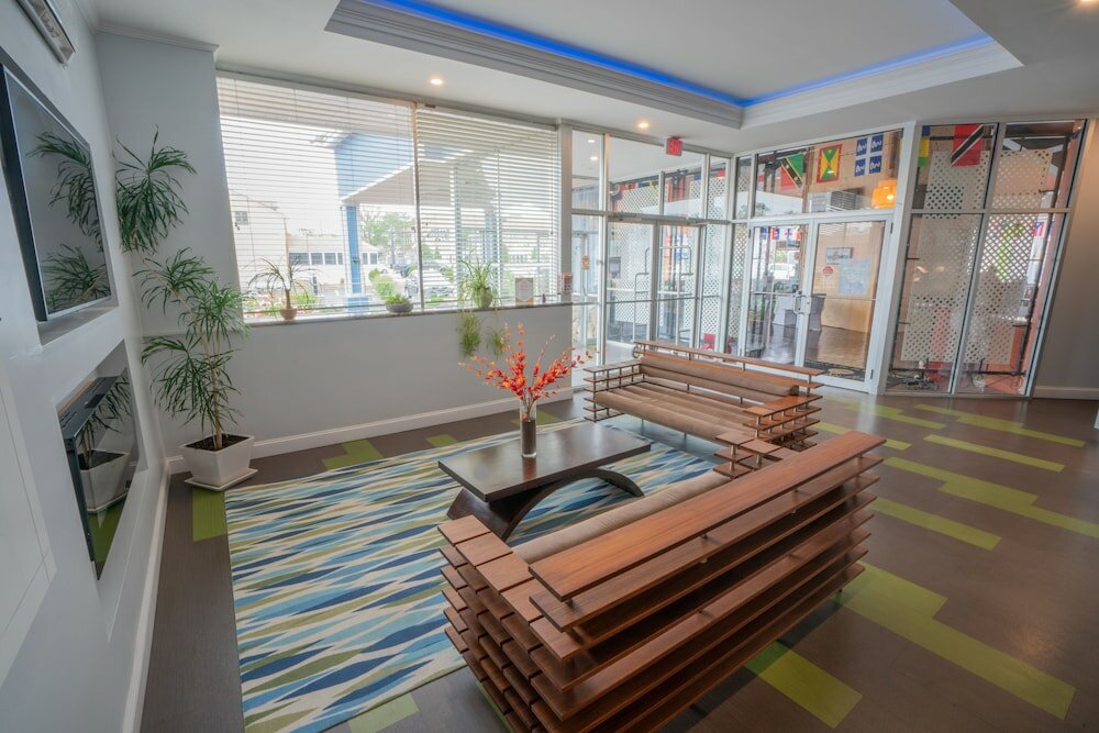 Фото Hyannis Plaza Hotel