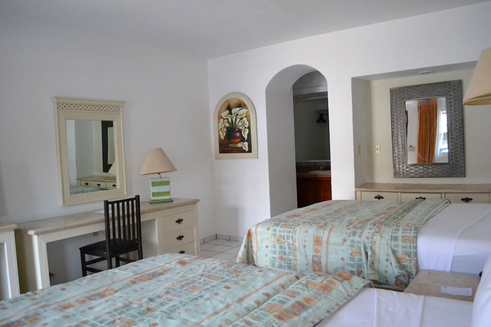 Фото Hotel Maria Isabel