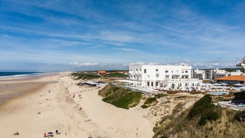Гостиница Le Grand Hotel de la Plage
