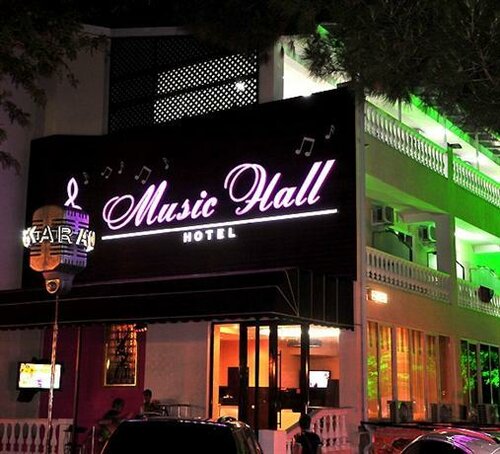 Гостиница Music Hall в Геленджике