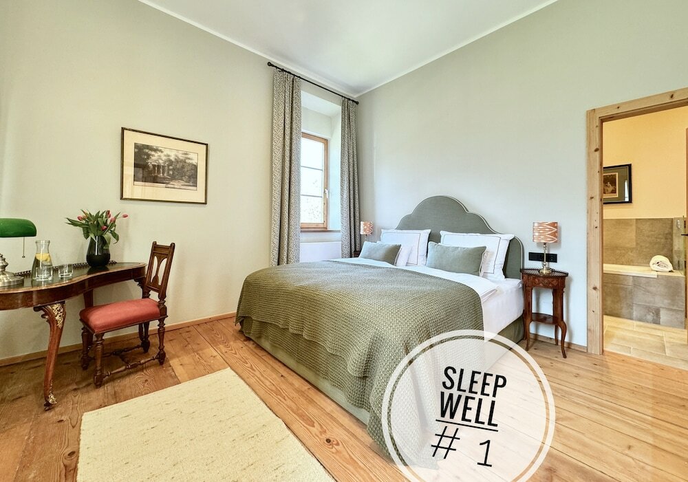 Фото Turm Kaps Luxury Home by Belle Stay