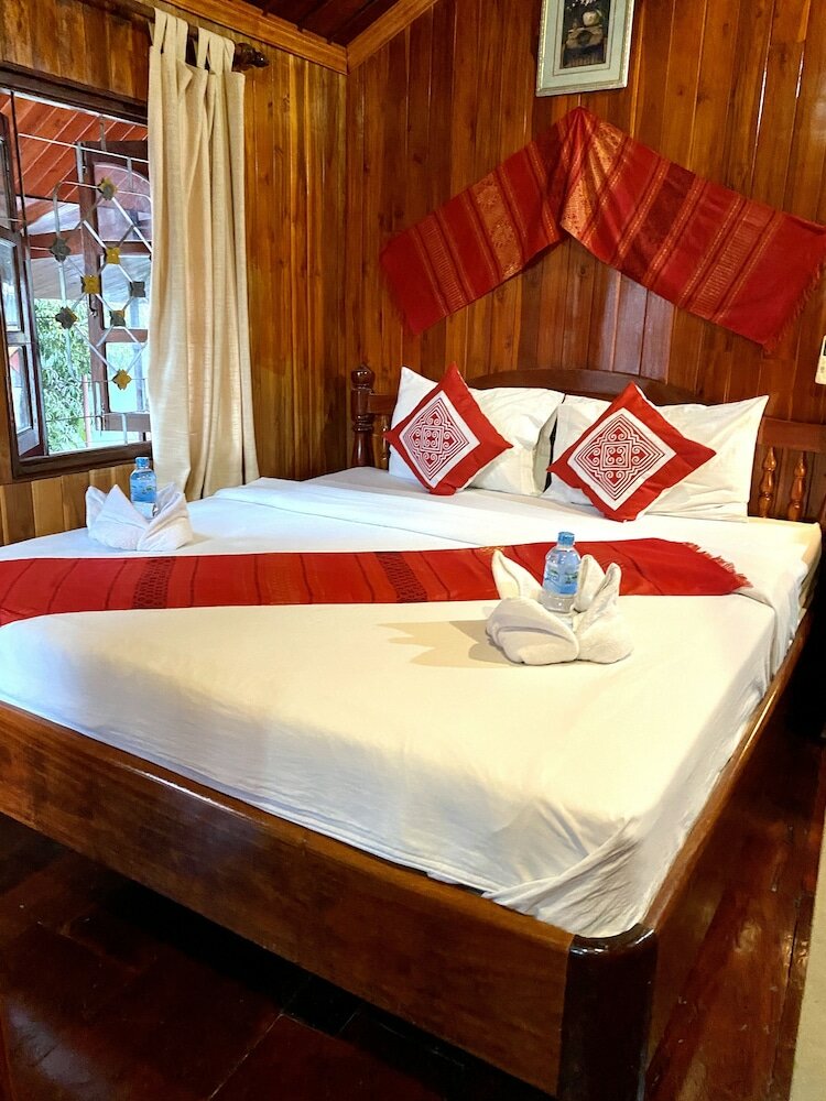 Фото Soutikone 1 Guesthouse