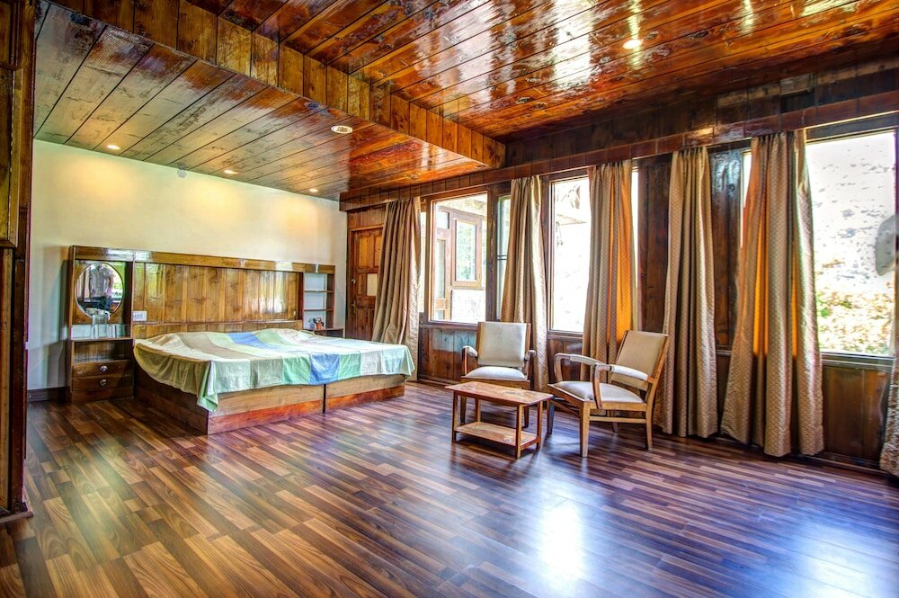 Фото Amã Stays & Trails Ramgarh Heritage Villa, Manali