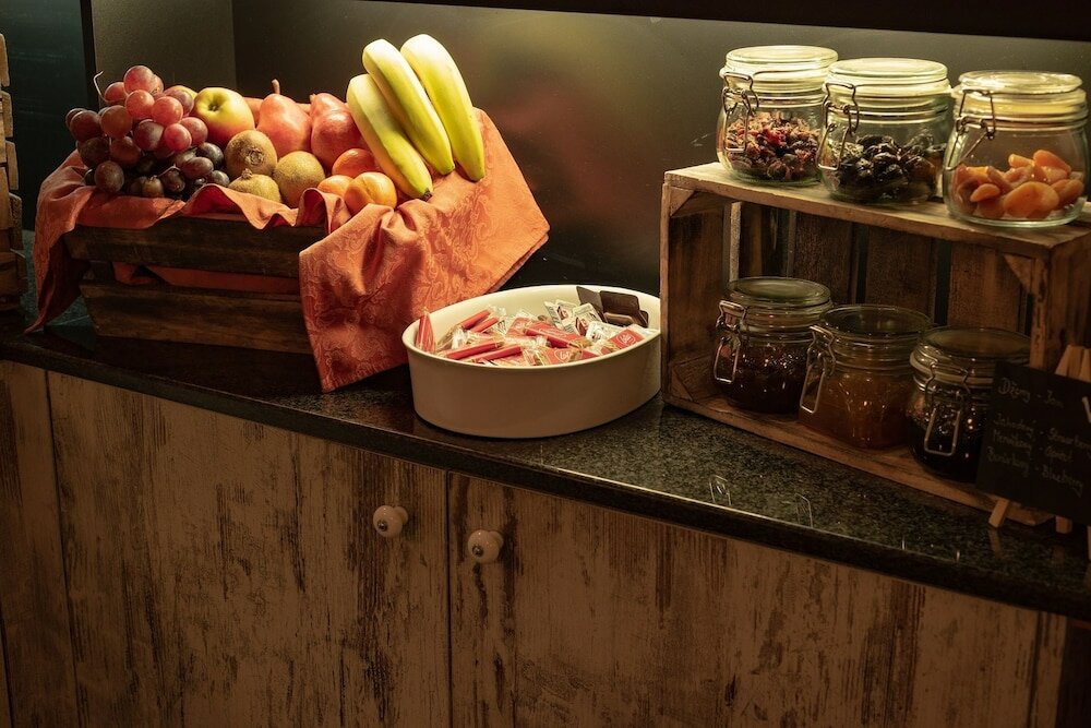 Фото Hotel Chvalska Tvrz