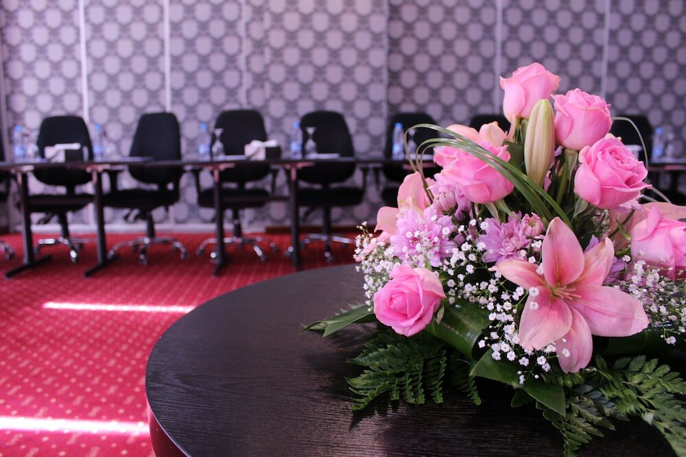 Фото Отель Warwick Al Jubail