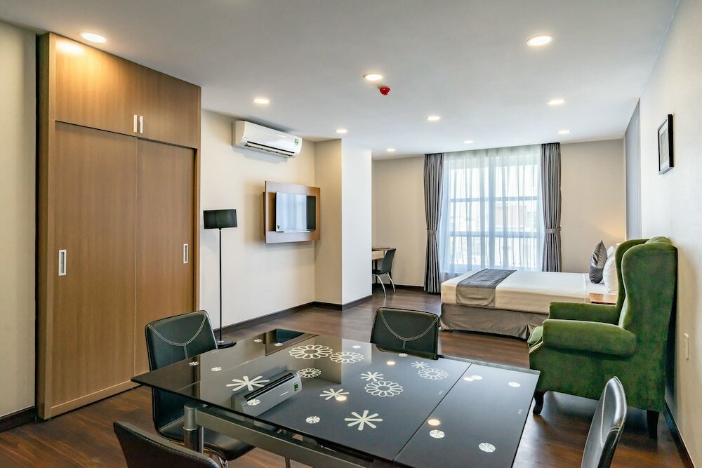 Фото Emerald Central