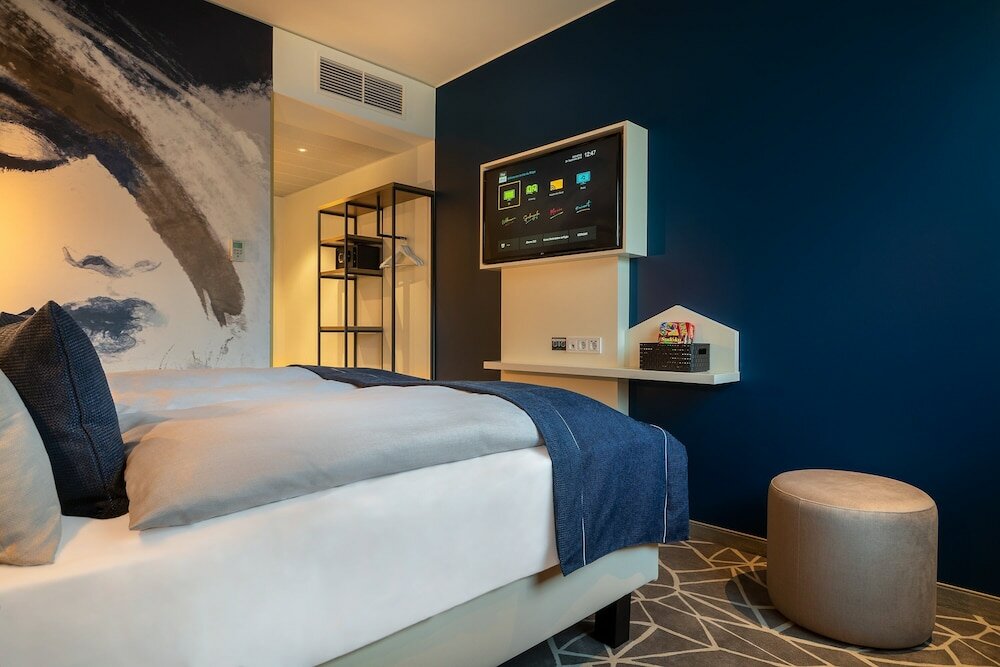 Фото The niu Ridge