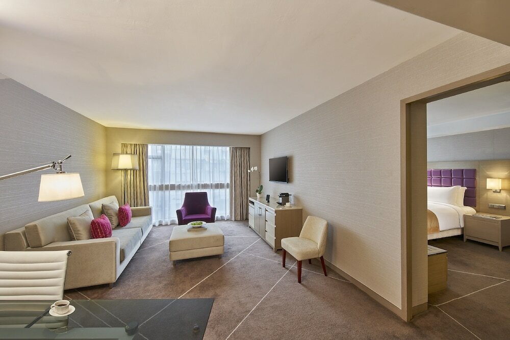 Фото Holiday Inn Golden Mile