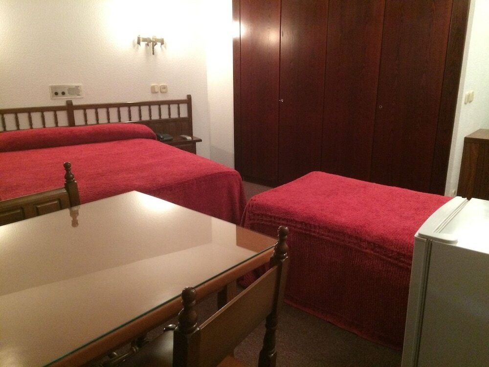 Фото Hotel Folch