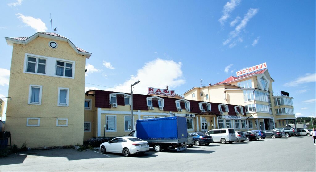 Hotel Hotel na Trakte, Yekaterinburg, photo