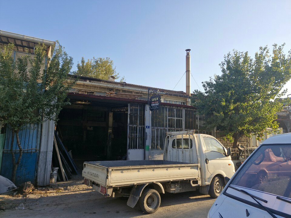 Wrought iron Saygin Iron, Konya, photo