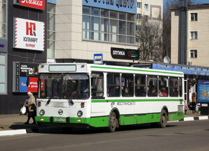 Аллея славы (Moscow Region, Klin Urban District, rabochiy posyolok Reshetnikovo) ، معلم جذب سياحي
