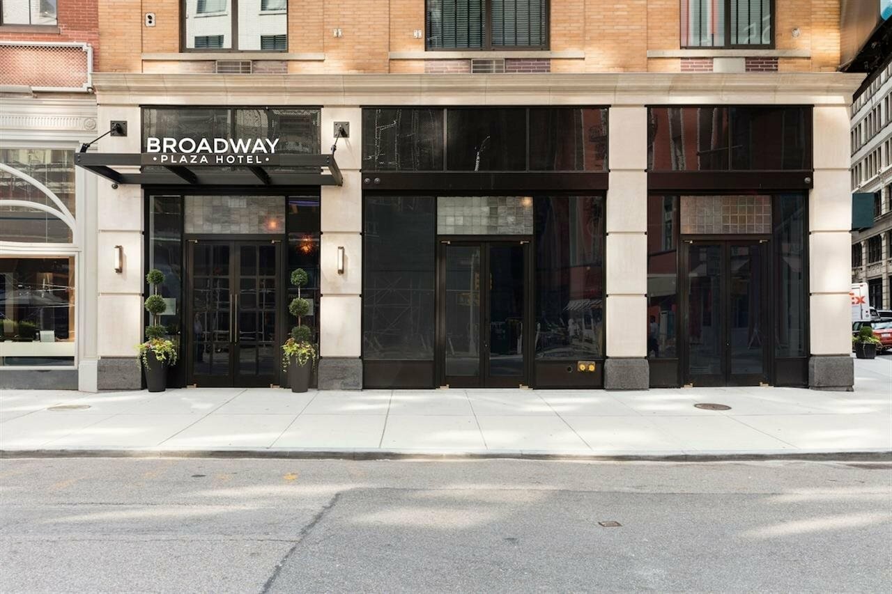 Фото Broadway Plaza Hotel