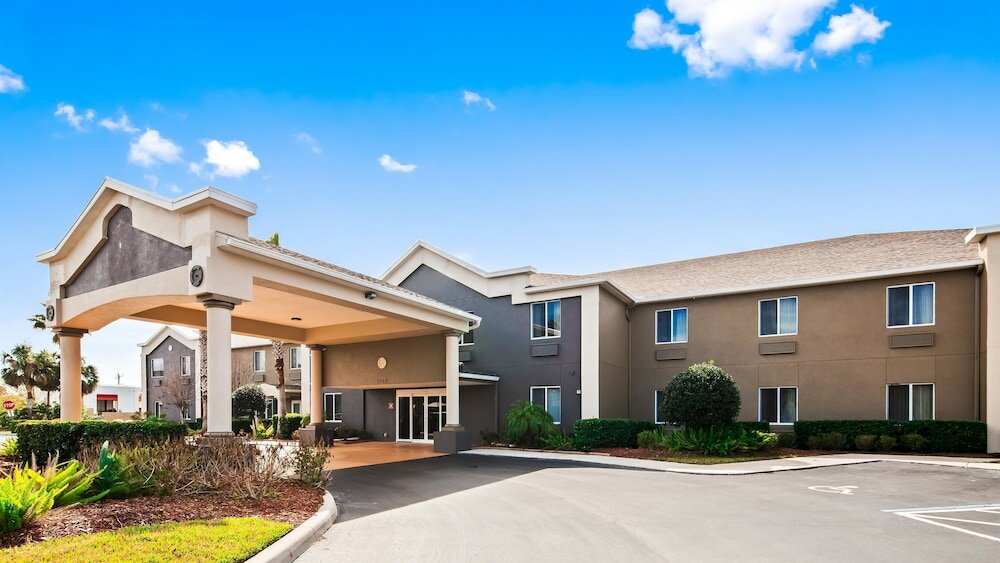 Фото Best Western Edgewater Inn