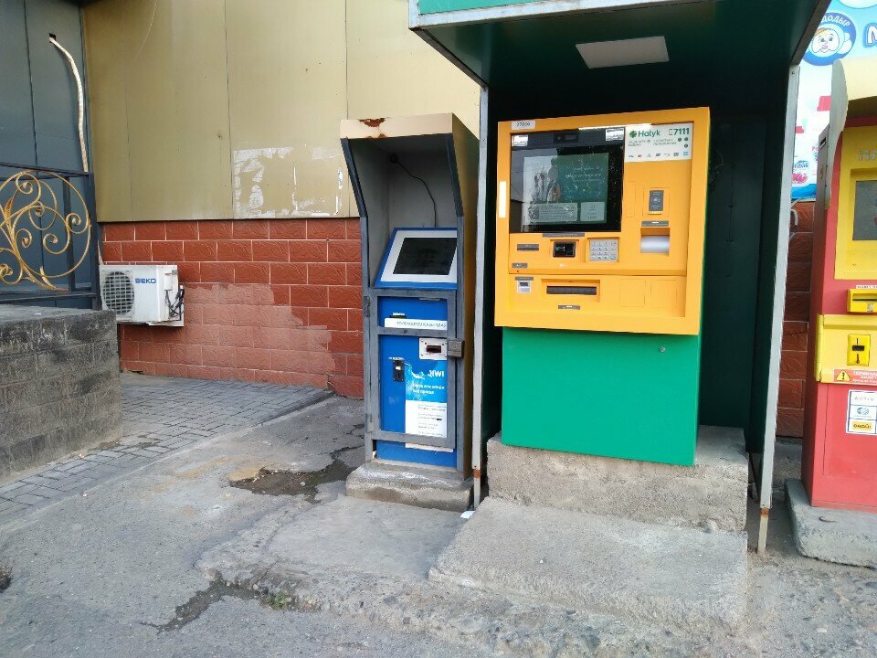 Payment terminal Qiwi, Taldikorgan, photo