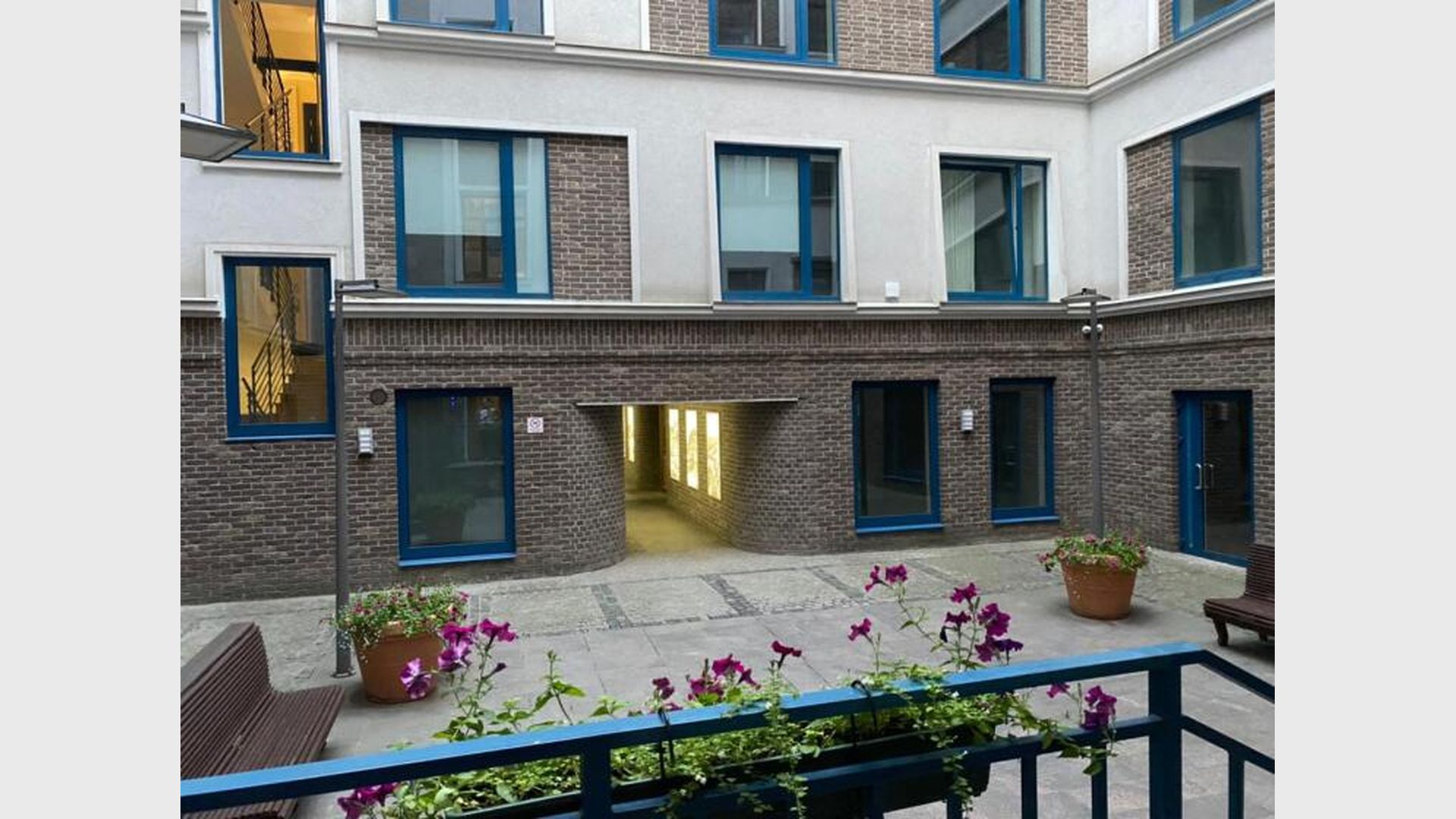 Фото Myhome Yourhome