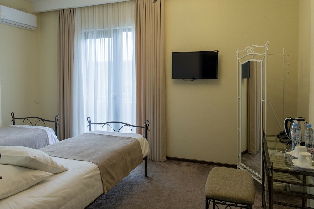 Фото Отель Golden Nugget Tbilisi