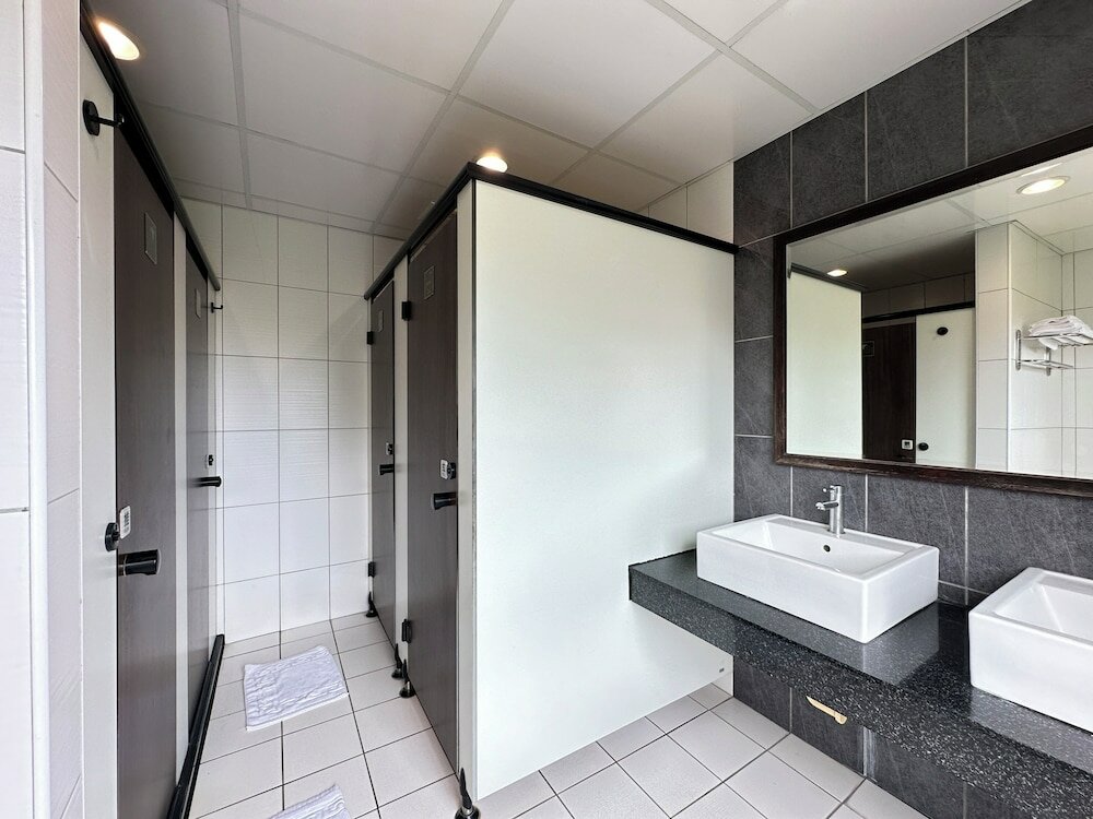 Фото Chientan Youth Hotel