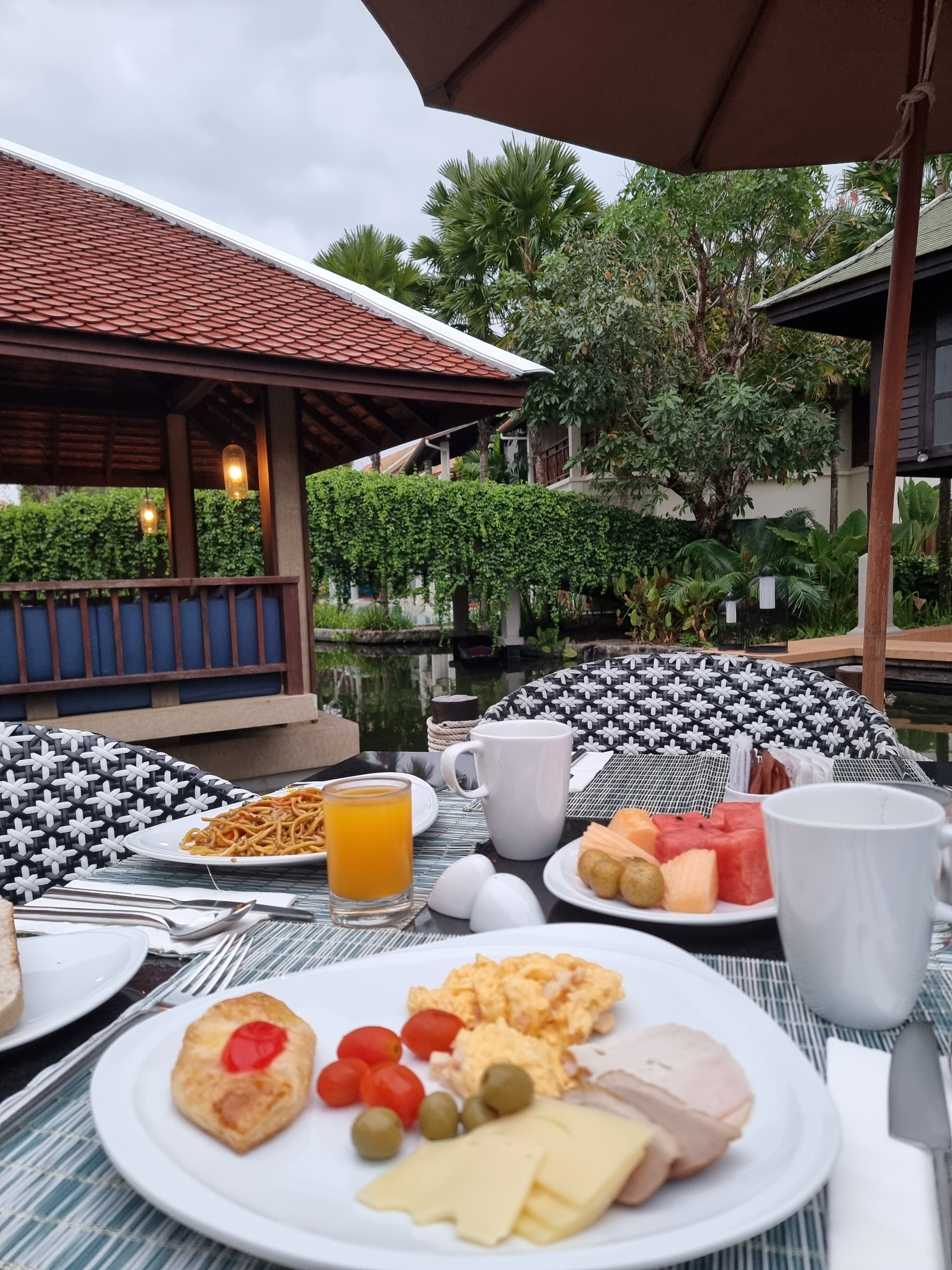 Фото Grand Mercure Khao Lak Bangsak