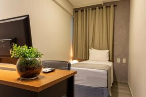 Rede Andrade Solmar (State of Paraiba, João Pessoa, Avenida Cabo Branco, 2870), hotel