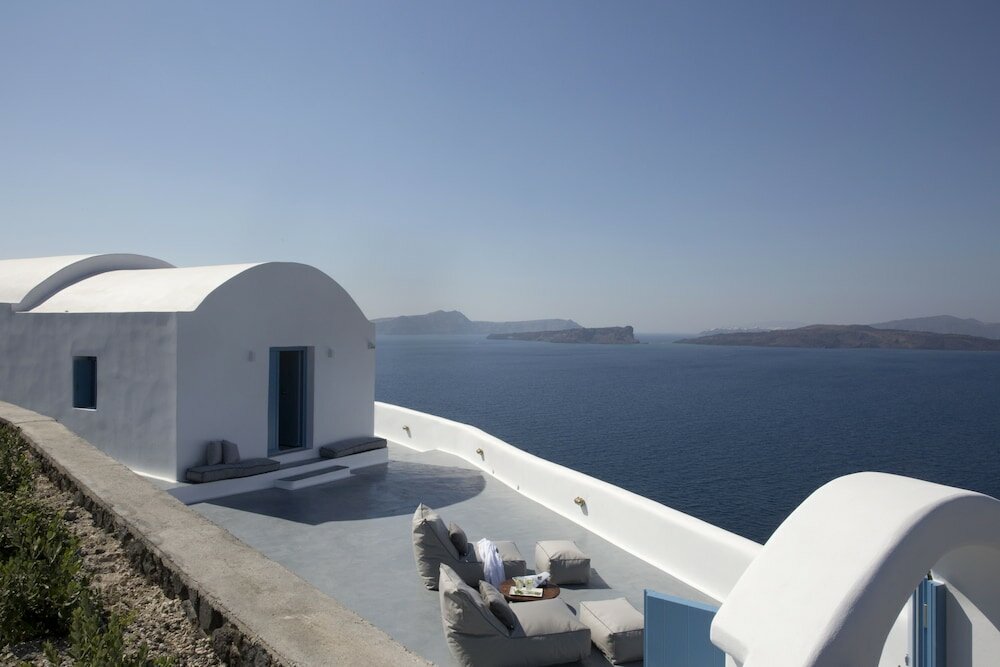 Фото Akrotiri Cove