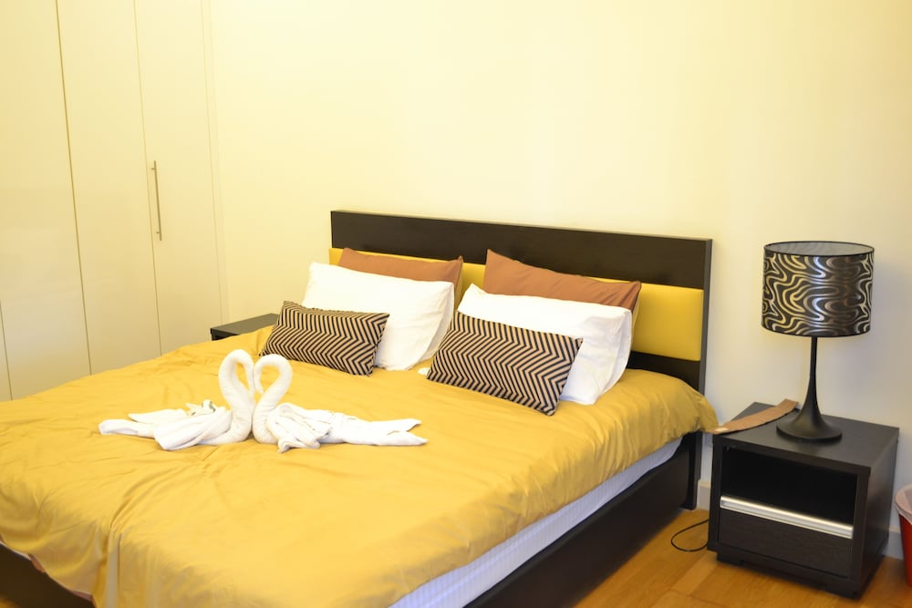 Фото Suasana Suites Bukit Ceylon