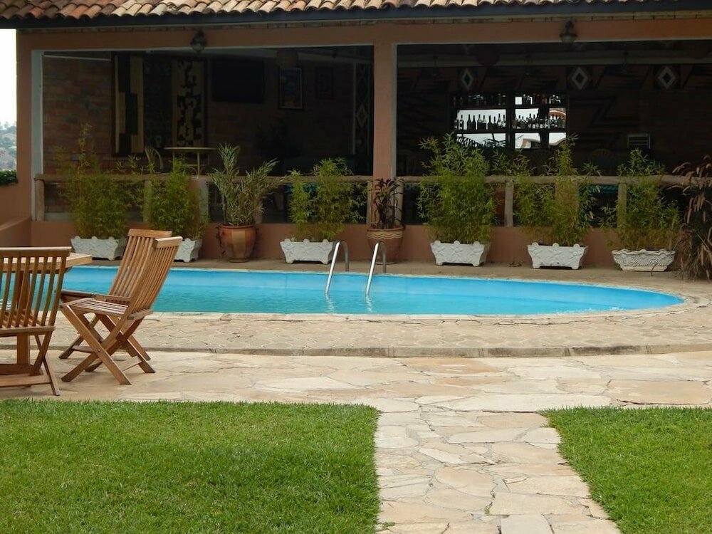 Hotel Flame Tree Village, Kigali, photo