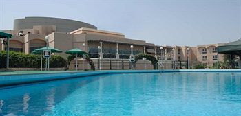 Фото Crowne Plaza Bahrain