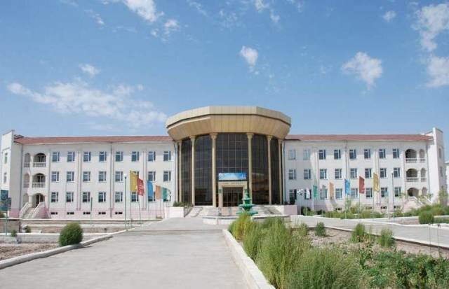 مركز تدريب متقدم Nukus Branch of the Institute for Retraining and Advanced Training in Sports ، ، صورة