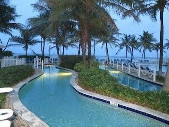 Фото Owner Rentals at Pelican Grand Beach Resort