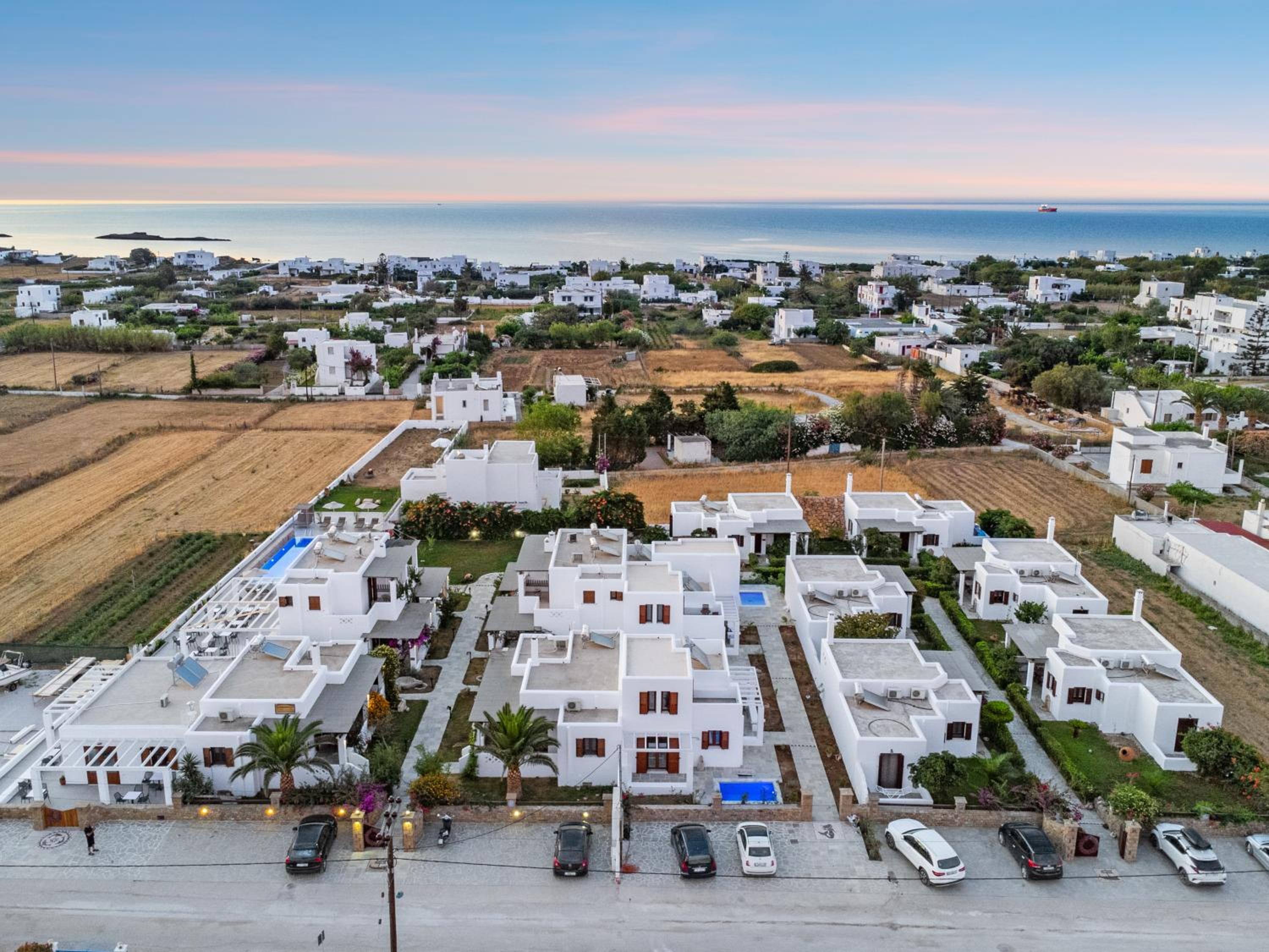 Фото Anemonisia Deluxe Apartments & Mesonettes