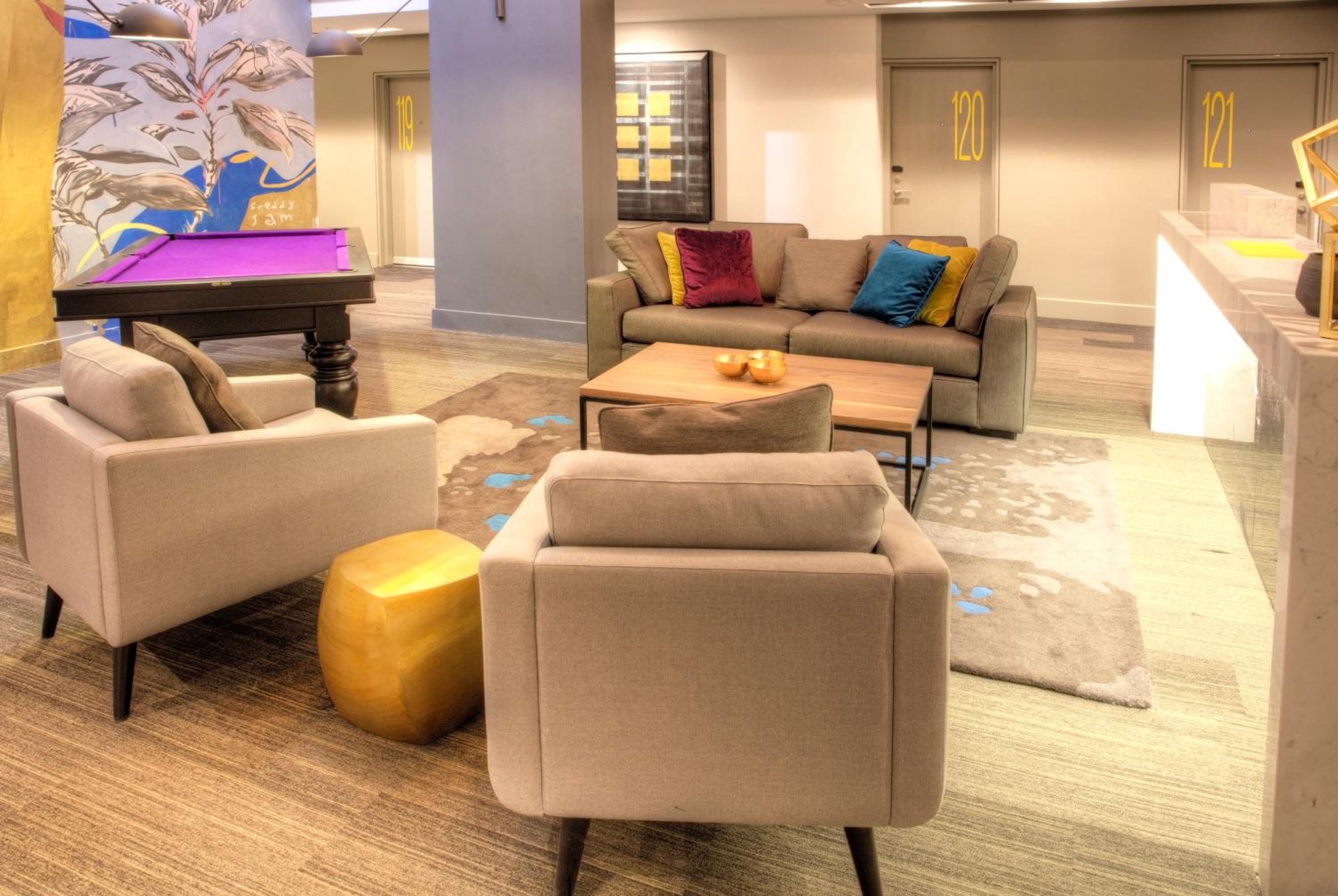 Фото The Capital Mirage