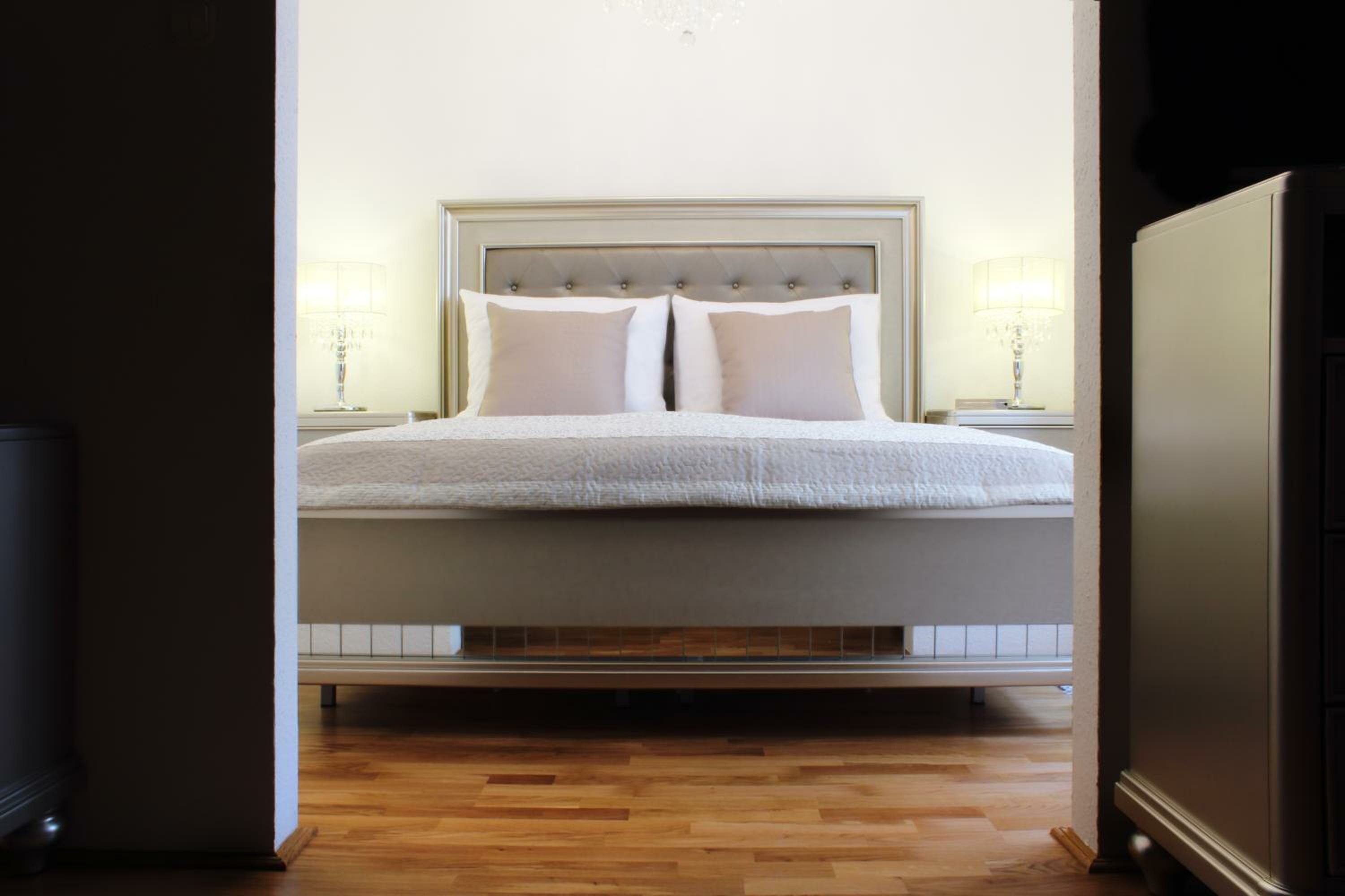 Фото Milford Suites