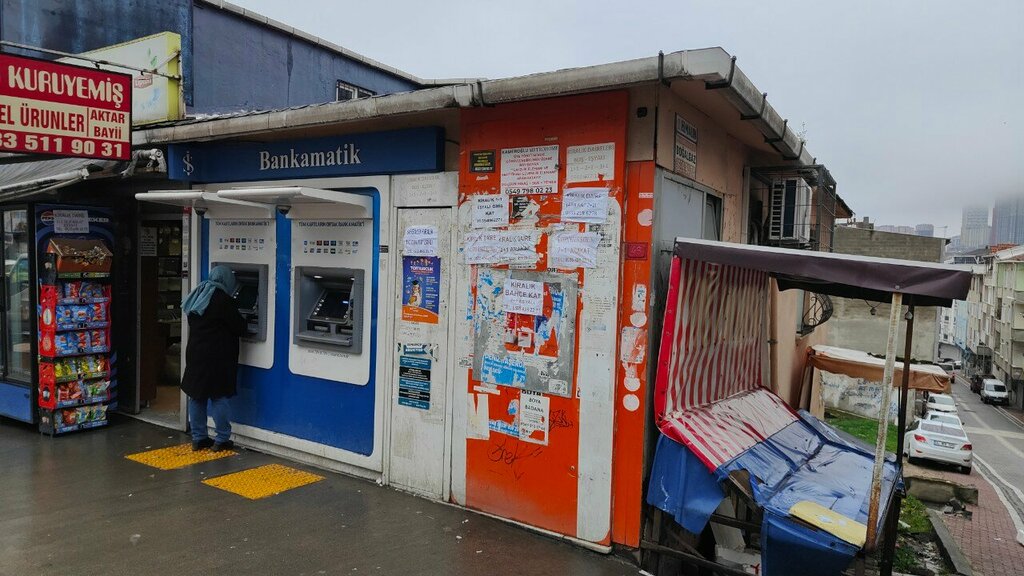 ATM Ing ATM, Istanbul, photo